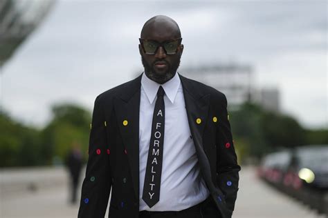 virgl abloh louis vuitton|louis vuitton designer death.